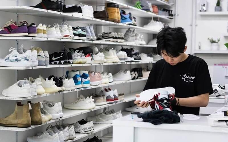 Just Sneaker Store là một trong những cửa hàng giày thể thao nam uy tín, chất lượng 