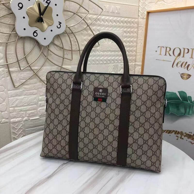 Túi xách nam Gucci công sở dành cho nam độc đáo, ấn tượng 