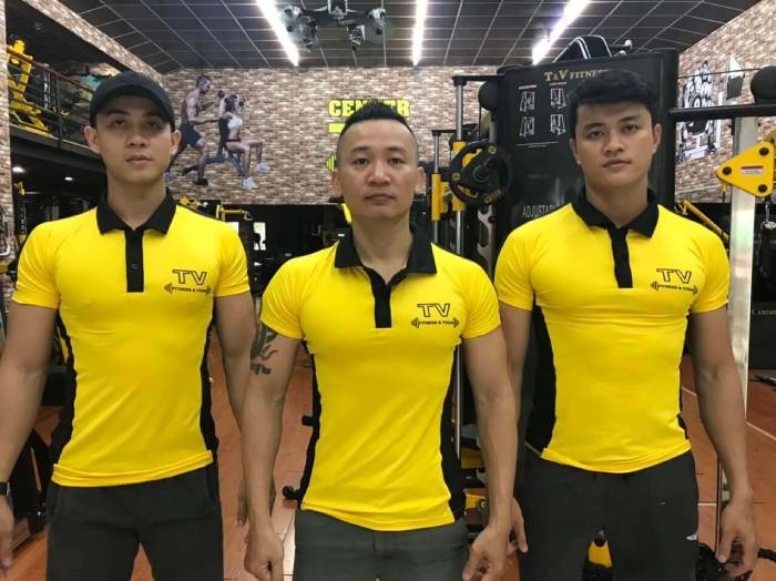 Đồng phục cho nhân viên phòng Gym co giãn, thấm hút và thoải mái