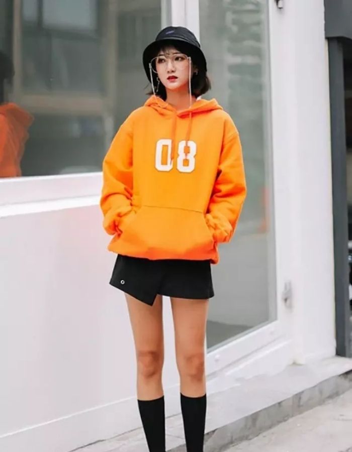 Nổi bật với áo hoodie quần short và giày nike 7 màu