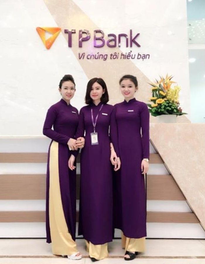 Mẫu áo dài được TP Bank đặt riêng