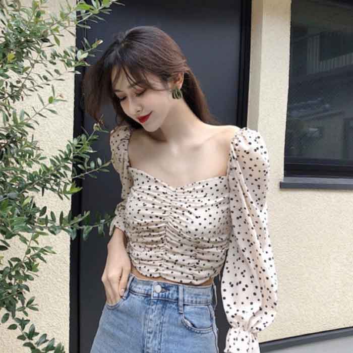 Croptop hoa nhí đẹp dịu dàng cho cô nàng công sở