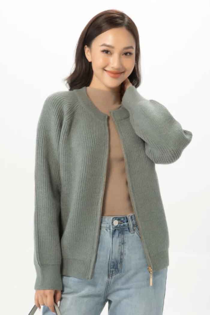 Cardigan mẫu đồ dễ kết hợp, tạo phong cách mới lạ