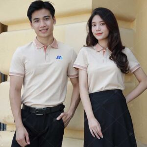 Thời trang đồng phục polo màu kem sữa