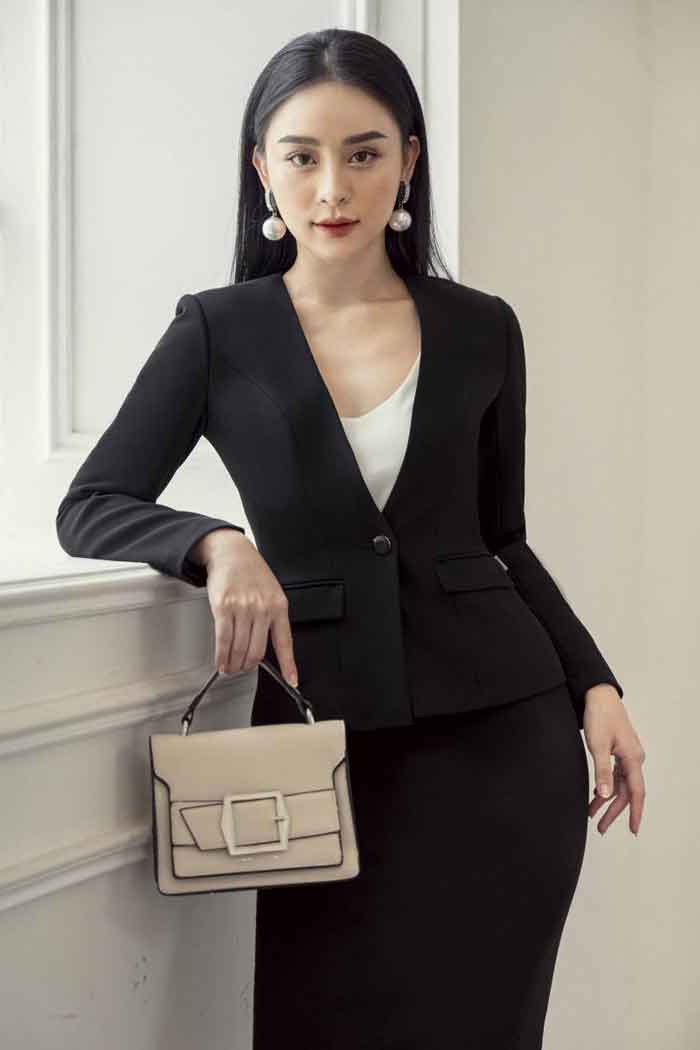 Thời trang vest nữ thời thượng