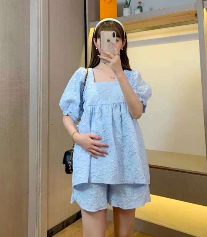 Trang phục bầu công sở baby doll thoải mái, dễ chịu