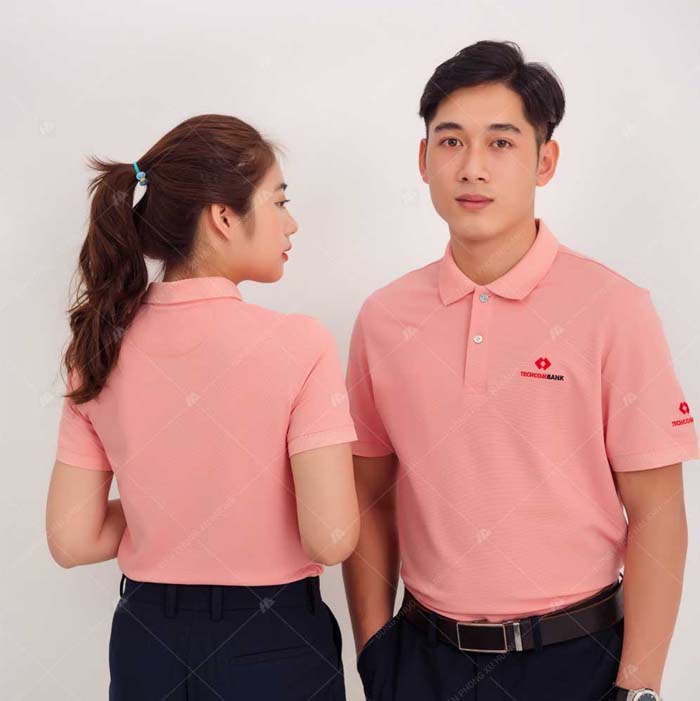 Áo polo đồng phục công sở được may từ vải cotton cao cấp 