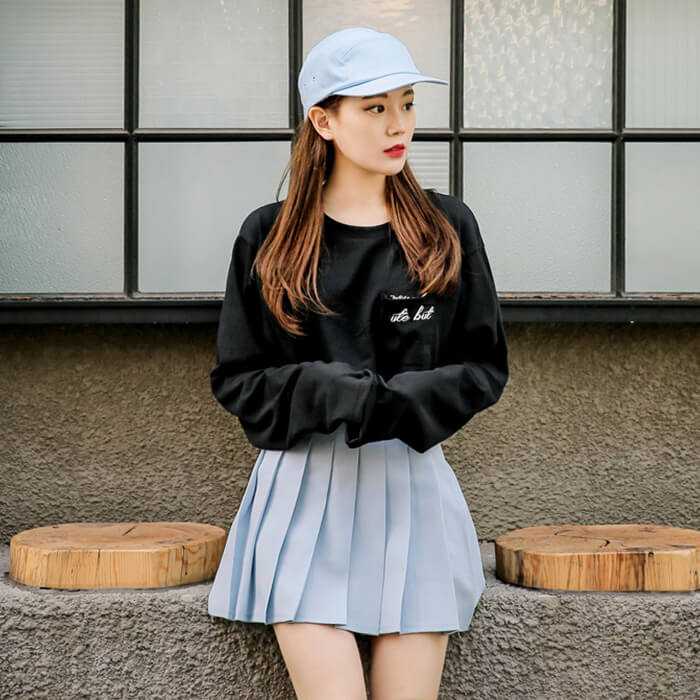 Outfit thu đông cho nàng xinh xắn phối áo sweater