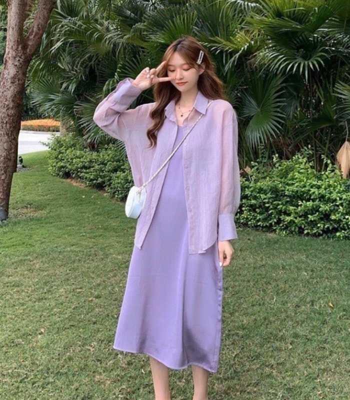 Váy chữ A cùng sơ mi mang đến outfit mùa trẻ trung, duyên dáng