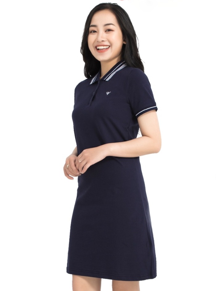 Mẫu đầm polo cổ đức chất cotton, mang lại sự thoải mái cho chị em