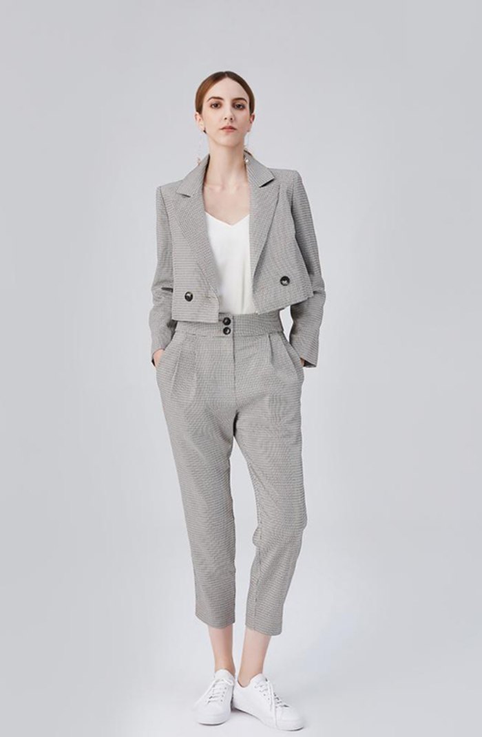 Bộ suit kiểu vest thanh lịch đậm chất thời trang công sở