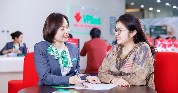 đồng phục vpbank đầy đủ