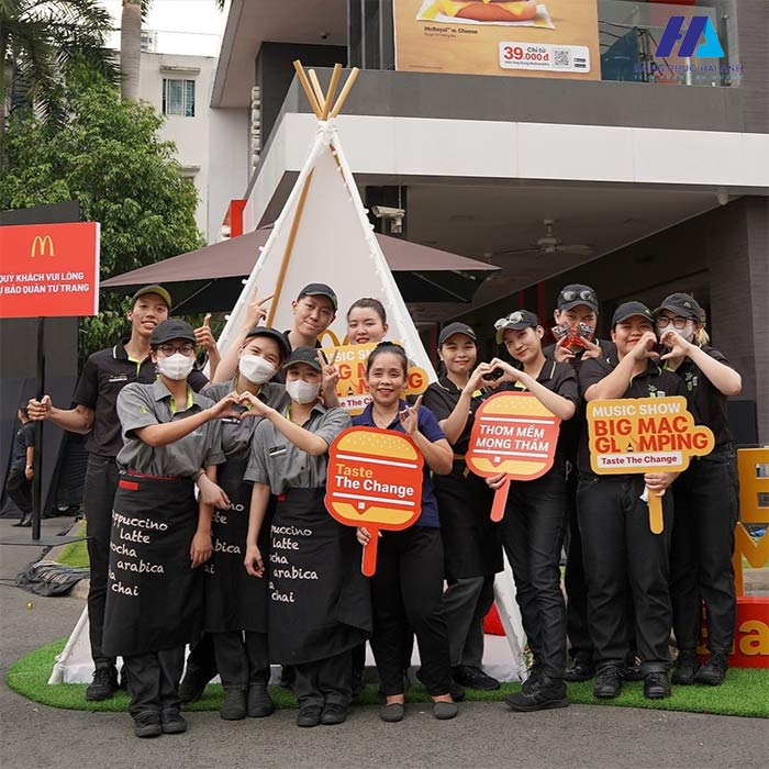 Những điểm cần chú ý khi đặt may đồng phục nhân viên McDonald